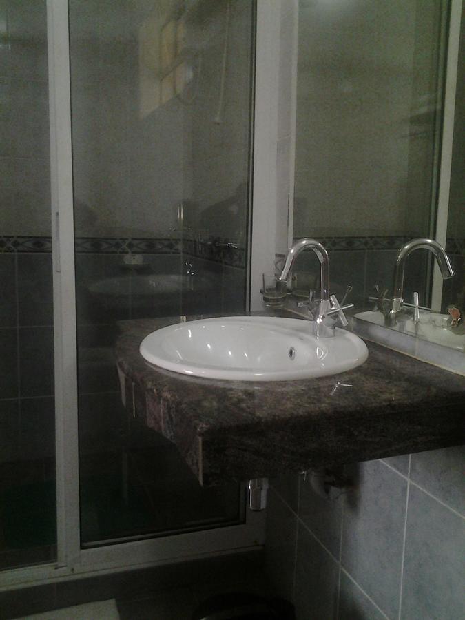 Three Steers Hotel Meru Екстериор снимка